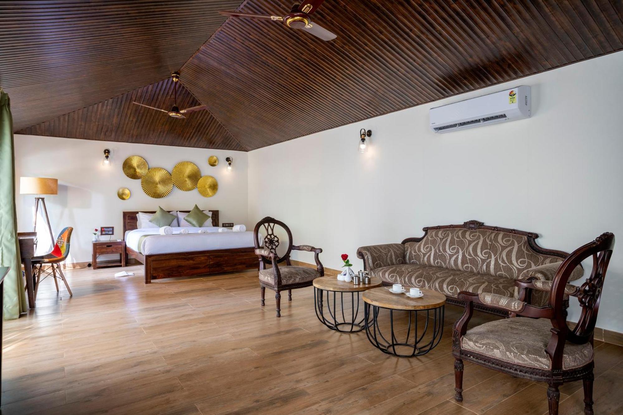 Hotel Stone Wood Premier Gokarna Gokarna  Esterno foto