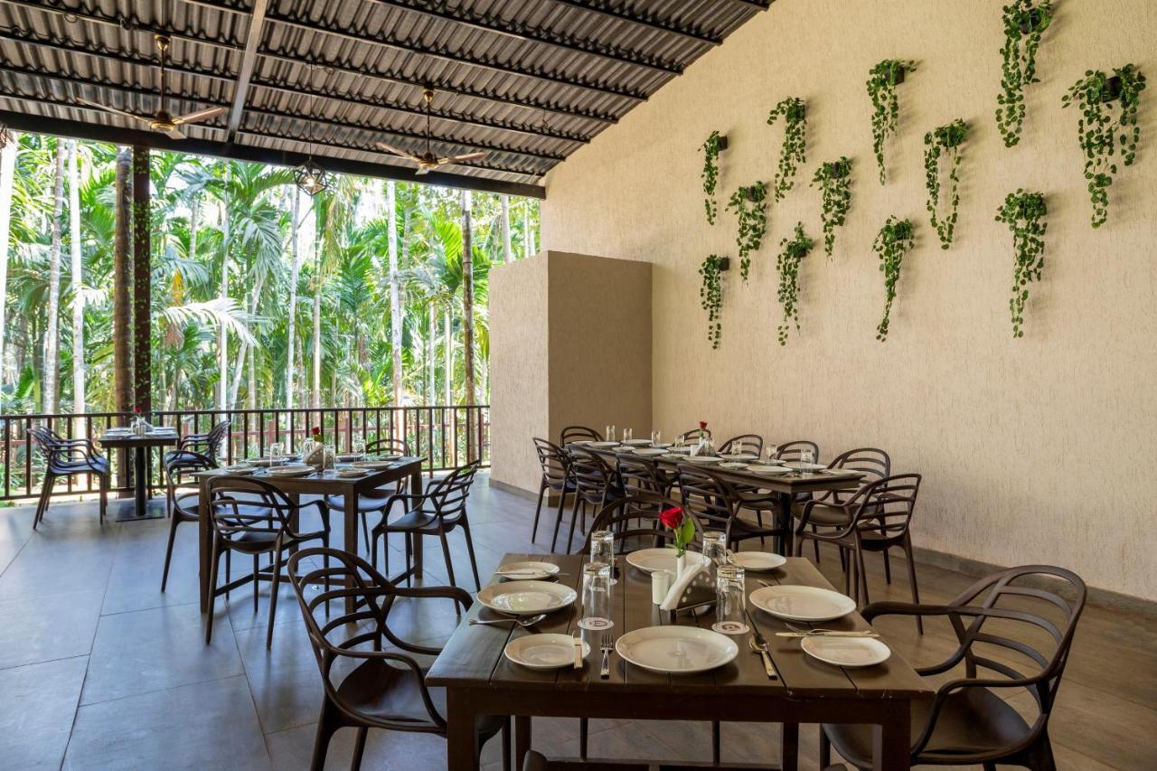 Hotel Stone Wood Premier Gokarna Gokarna  Esterno foto